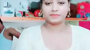 Super hot look girl karanjeet blowjob and handjob to her bf