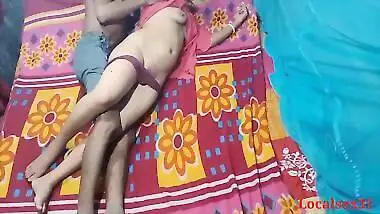 Insatiable Desi dude fucks his Kurta bhabhi hard for the amateur vid
