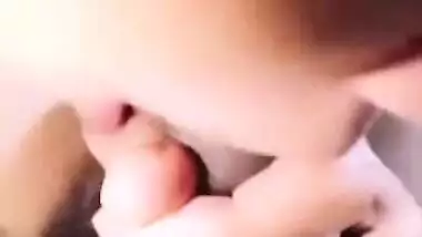 Awesome MMS video of Desi guy having XXX chudai with his lovely GF