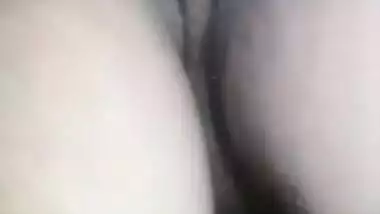 Desi bhabi showing boob