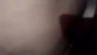 Desi slut has XXX sized dick for her hole in this footage