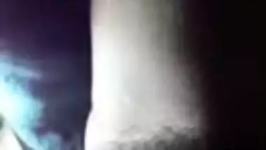 Bhabhi ne apni chut ko shlaya