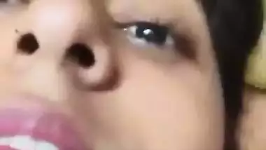 Beautiful Dhaka MILF nude homemade sex video scandal