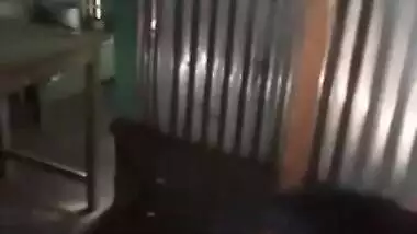 Desi girl show her big boob