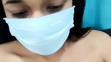 Today Exclusive- Cute Desi Girl Play With Her Boobs
