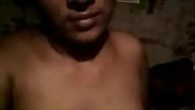 sexy tamil girl showing boobs