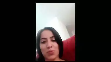Pakistani MILF nipple show selfie