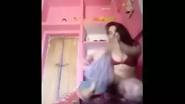 Lascivious legal age teenager masturbate infront of a video camera for her lover