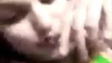 Beautiful Paki Wife Showing